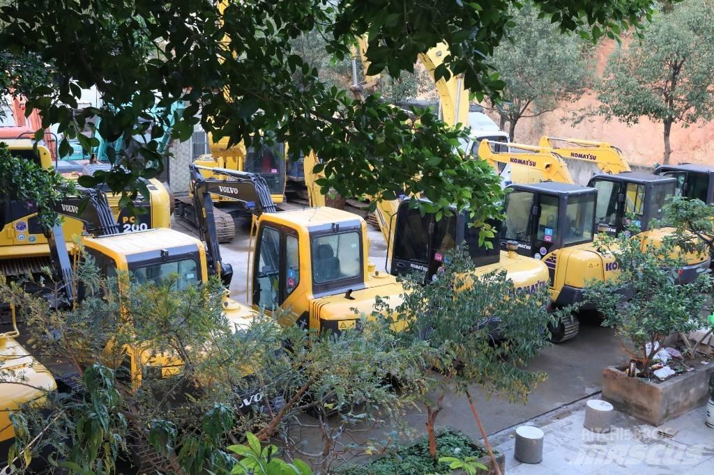 Komatsu PC 56-7 小型挖掘机