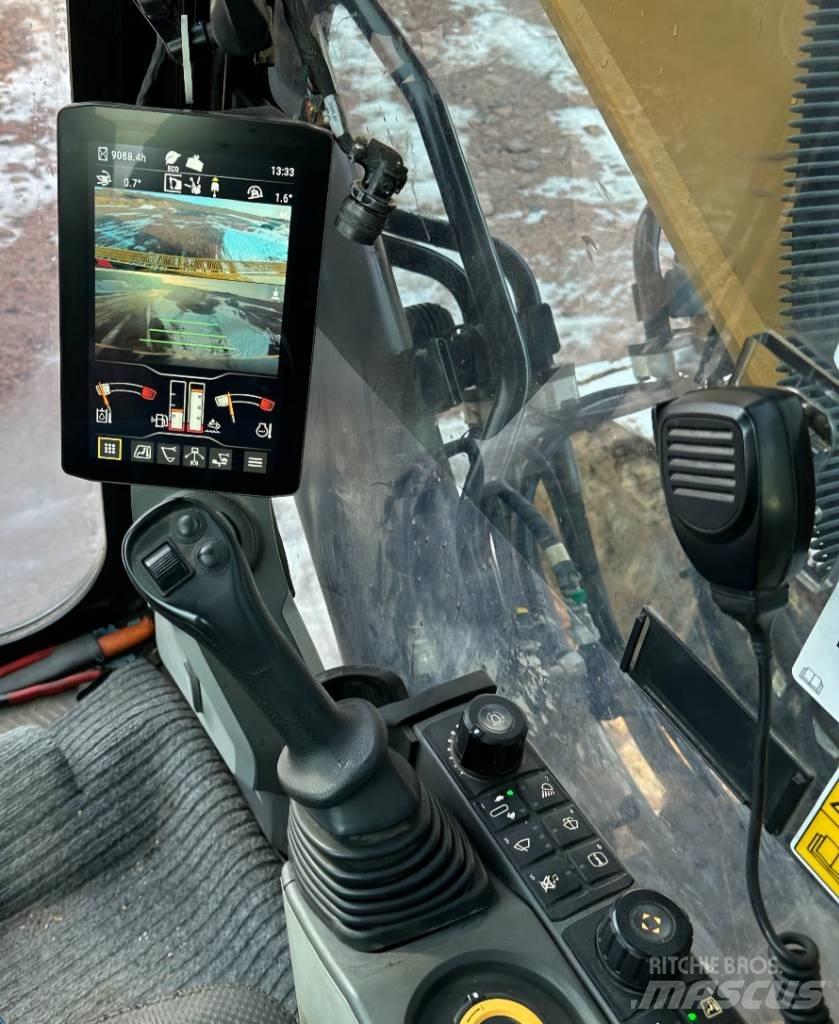 CAT 340 履带挖掘机