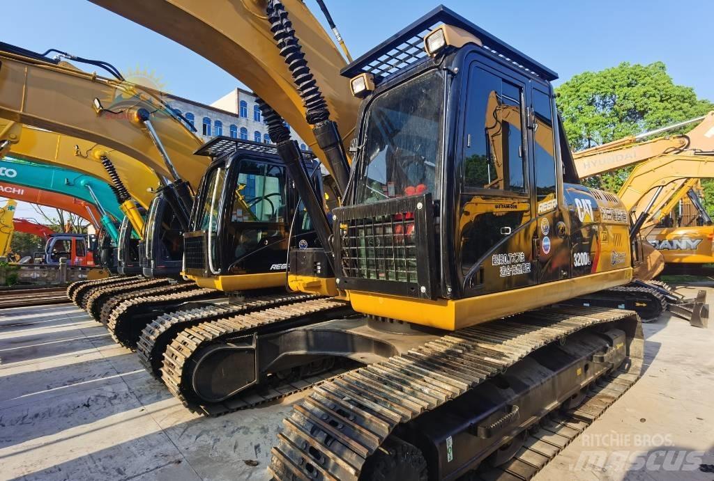 CAT 320 D L 履带挖掘机
