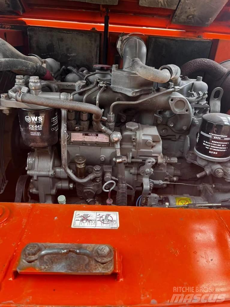 Hitachi ZX 60 小型挖掘机