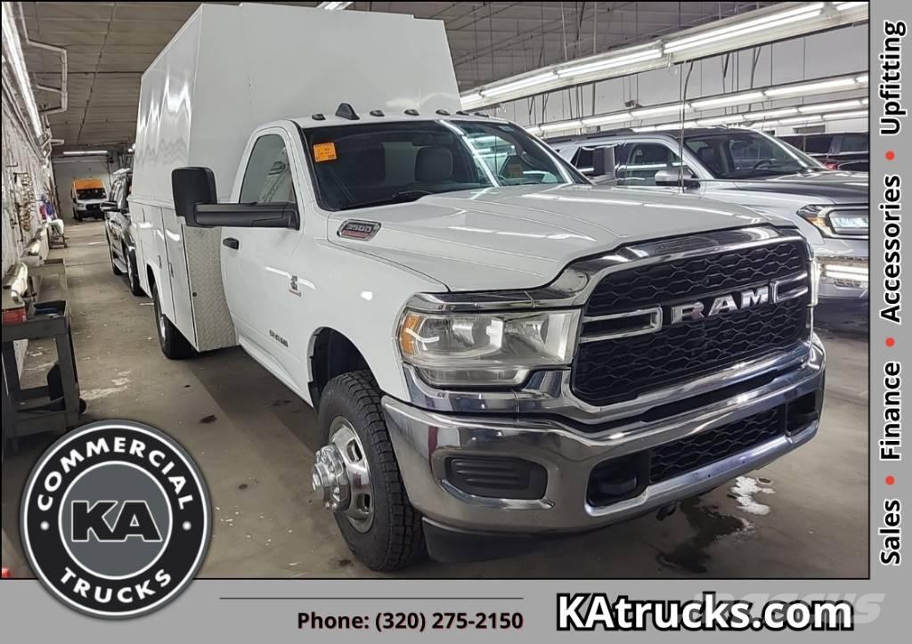 RAM 3500 TRADESMAN 皮卡车