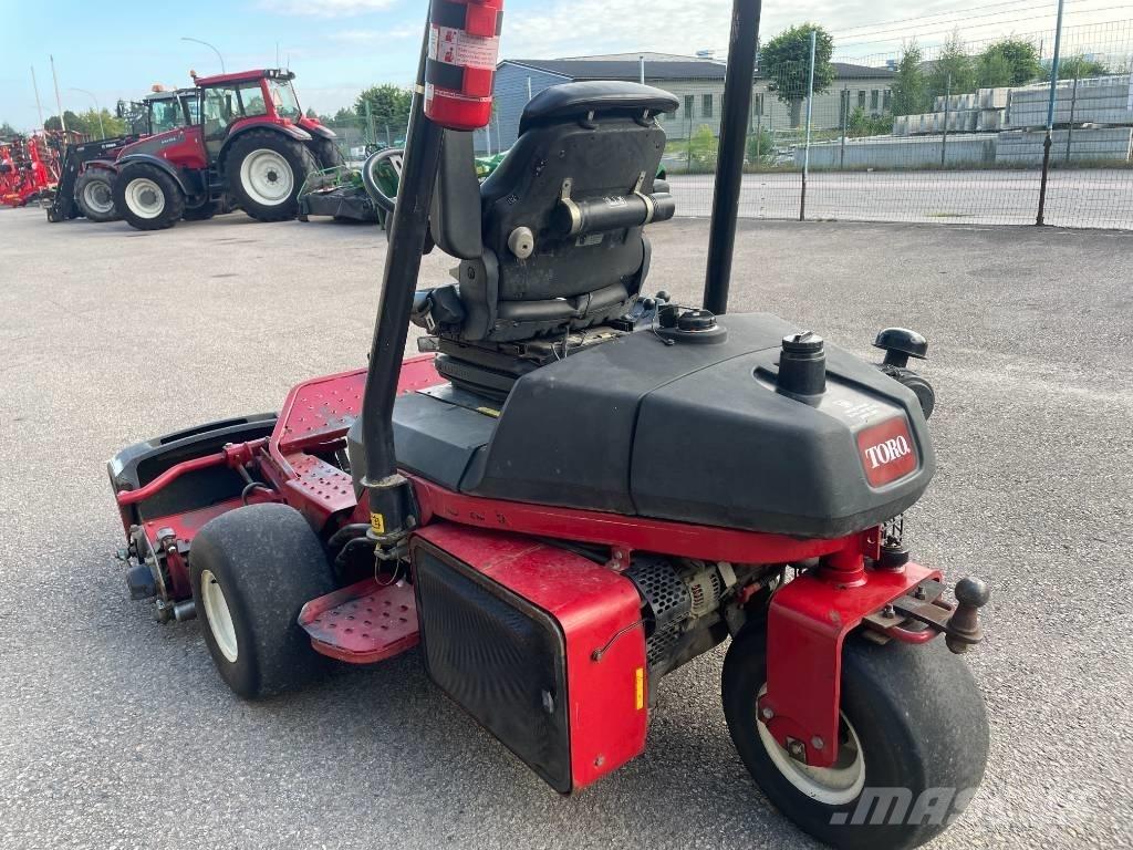 Toro GR3250 骑乘式割草机