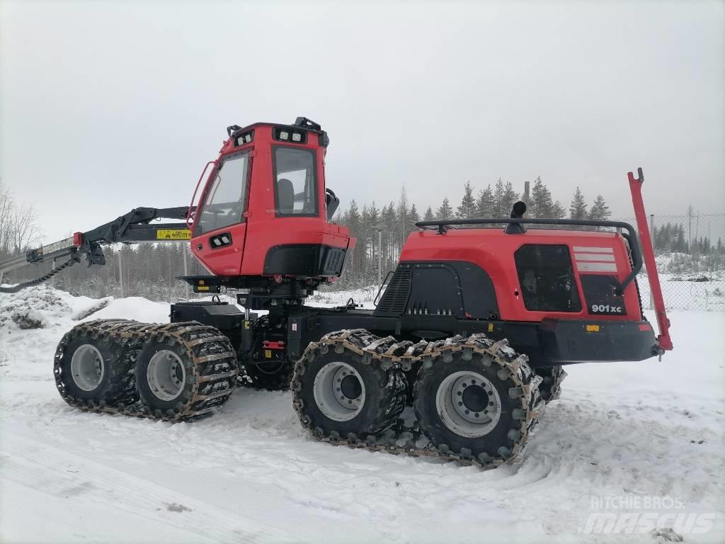 Komatsu 901XC 收割机