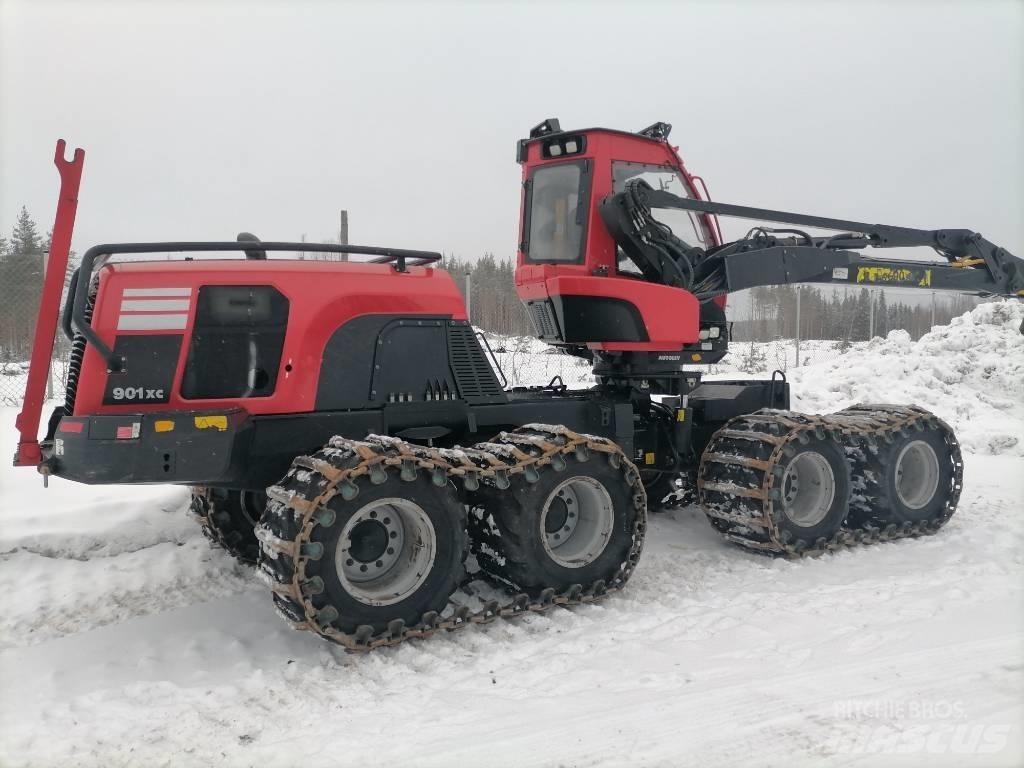 Komatsu 901XC 收割机