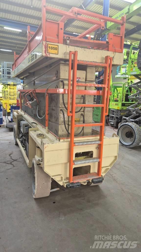 JLG 180-12 剪叉式升降机