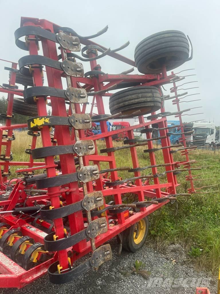 Väderstad NZA700 钉齿耙