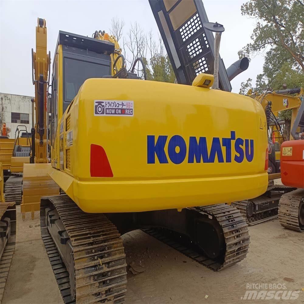 Komatsu PC 220 履带挖掘机