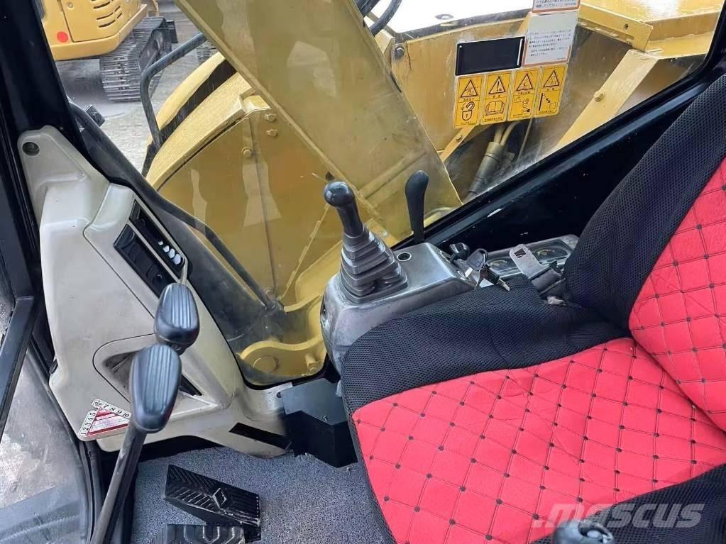 CAT 308 C CR 中型挖掘机