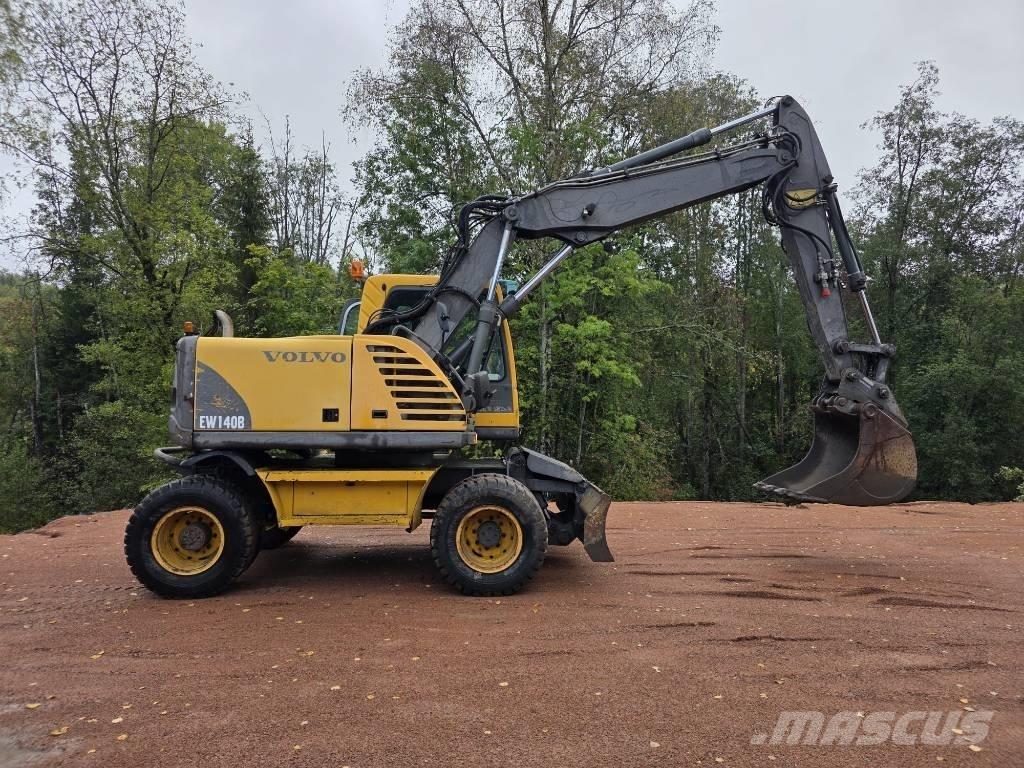 Volvo EW 140 B 轮式挖掘机