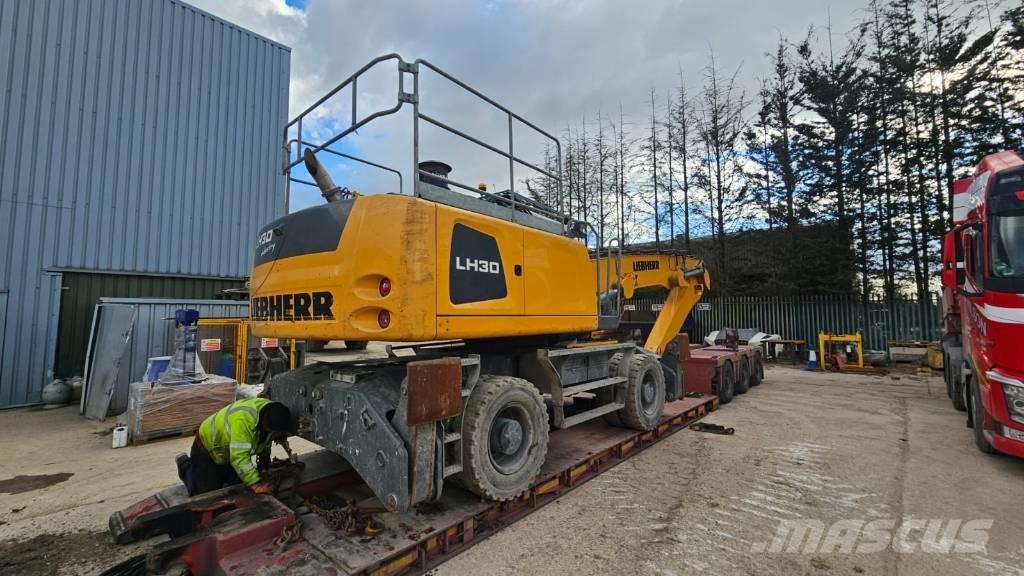 Liebherr LH 30 M 工业挖掘机