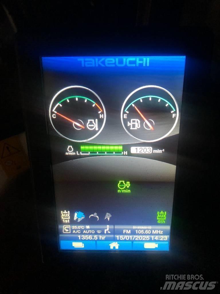 Takeuchi TB 370 中型挖掘机