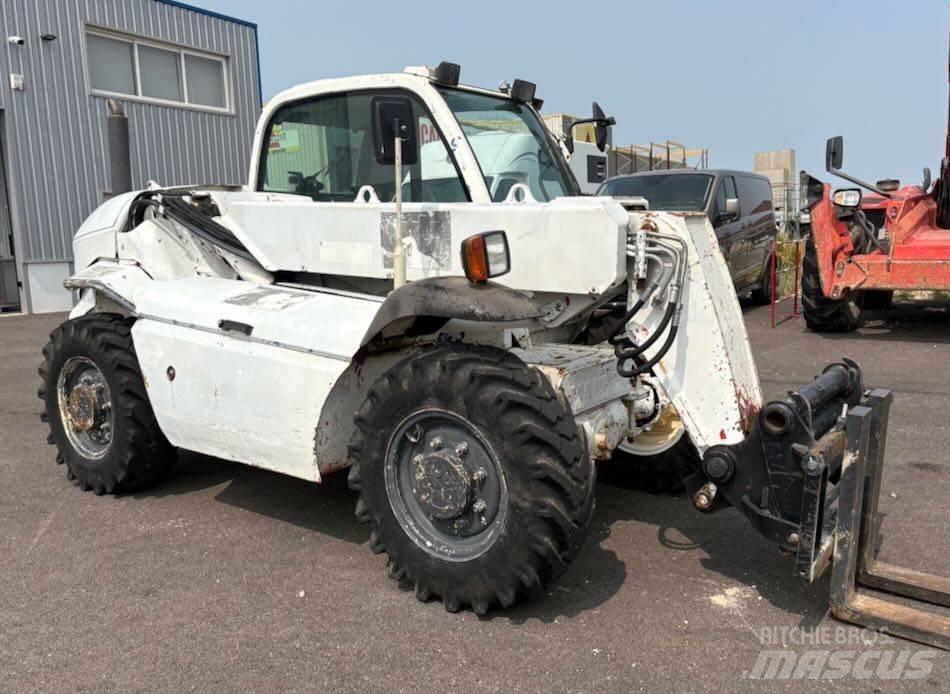 Manitou MT 523 伸缩臂叉装车|叉装车