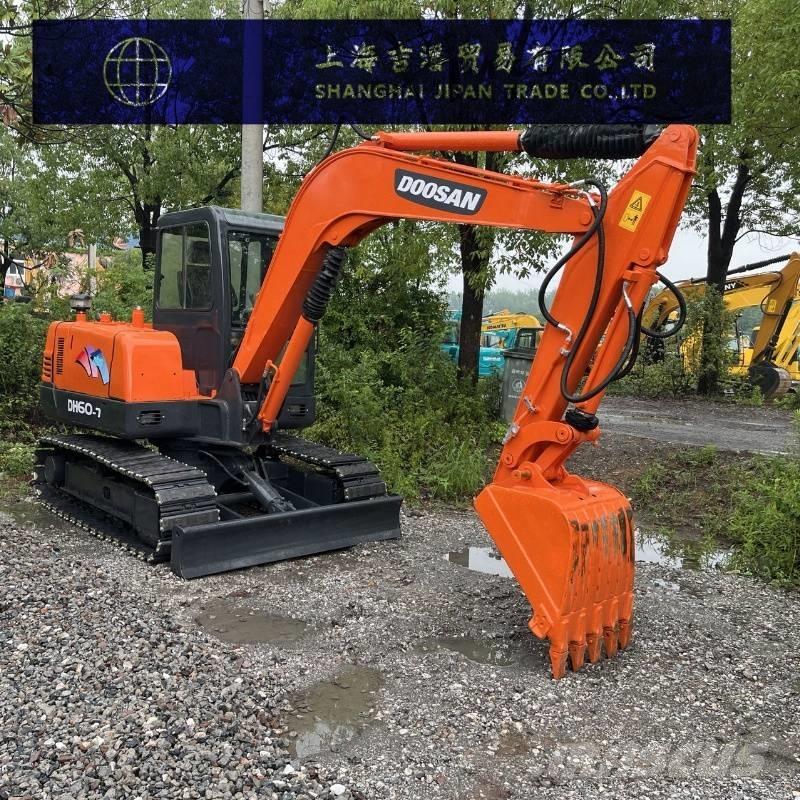 Doosan DH 60-7 小型挖掘机