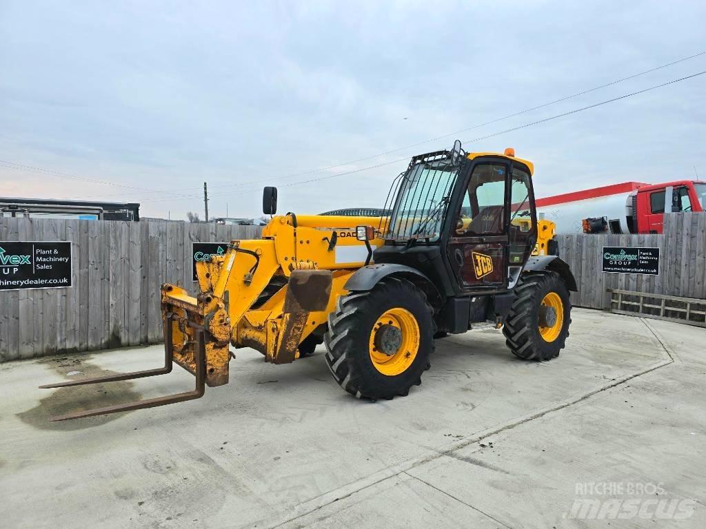 JCB 535-125 伸缩臂叉装车|叉装车