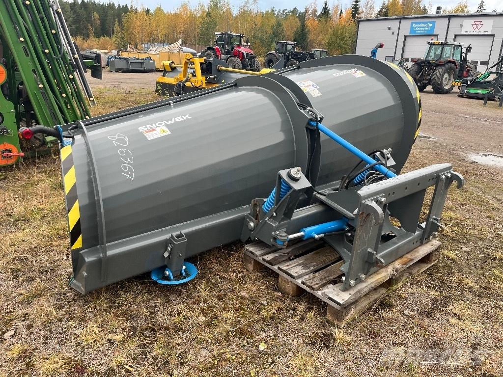 Snowek A320 推雪机