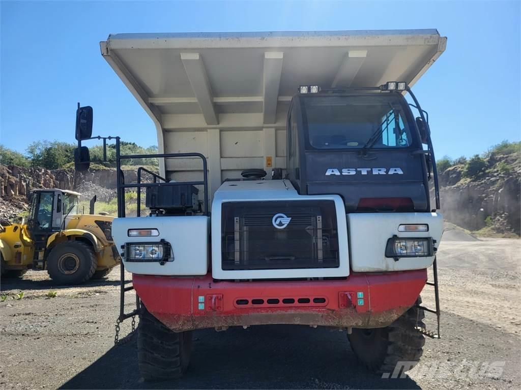 Astra RD32 自卸式货车