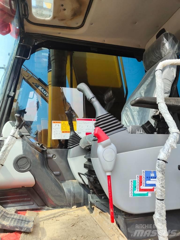 Komatsu PC 240 LC-8 履带挖掘机