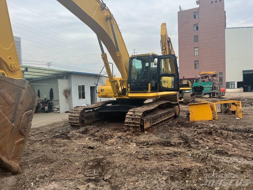 Komatsu PC450-8 履带挖掘机