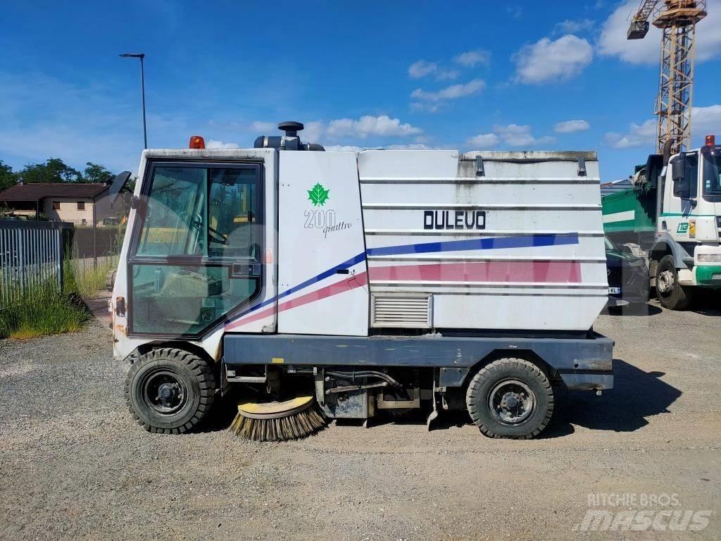 Dulevo 200 Quattro 扫地机