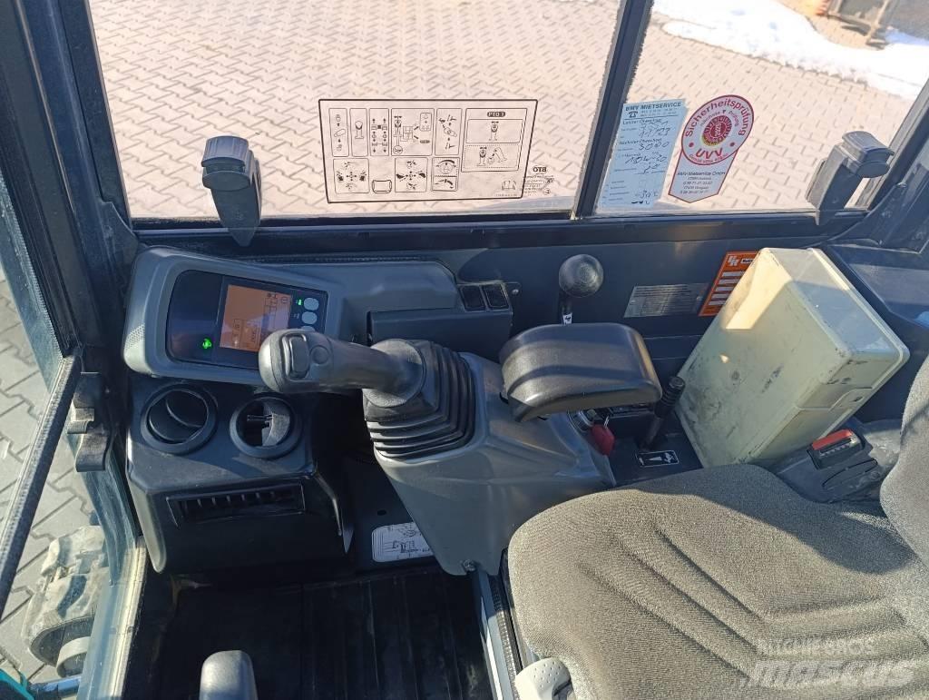 Kobelco SK 25 SR 小型挖掘机