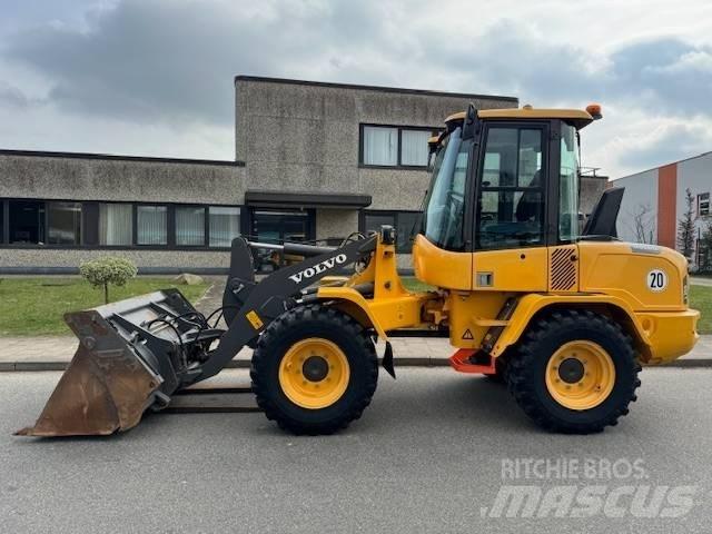 Volvo L 35 G 轮式装载机