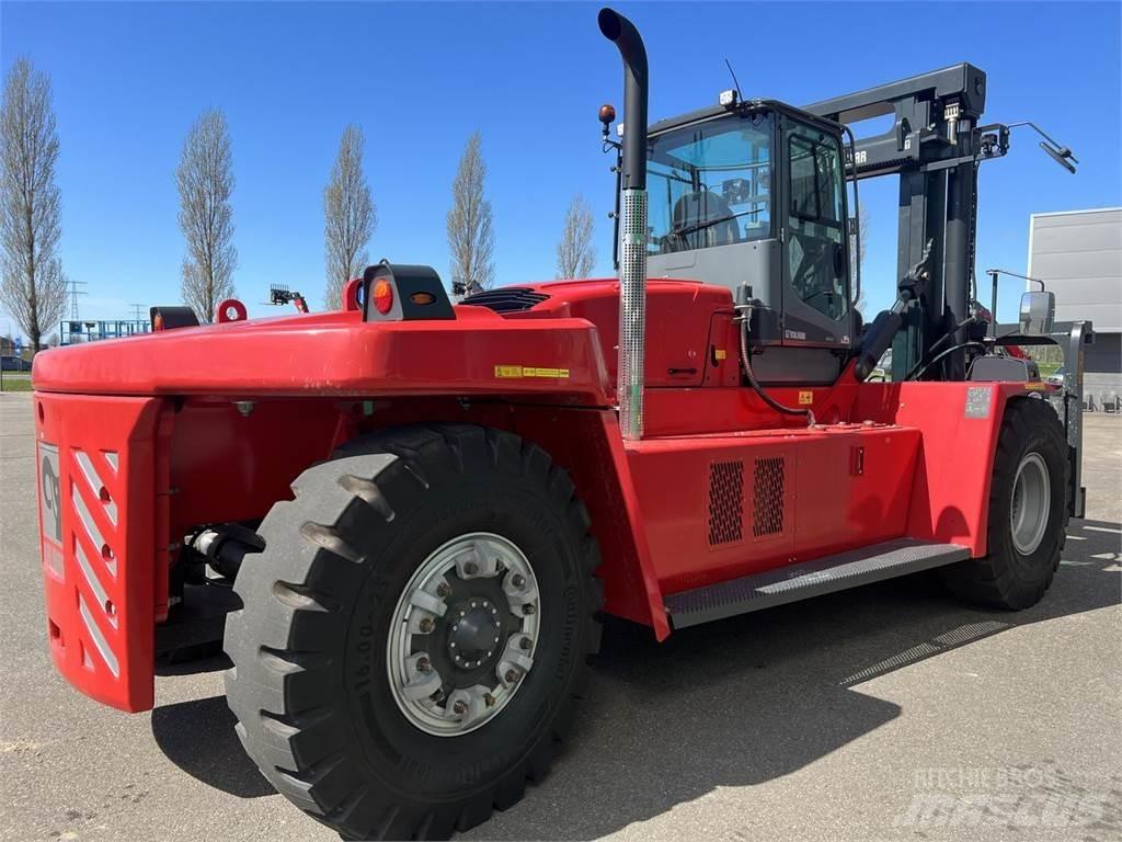 Kalmar DCG330-12 集裝箱车
