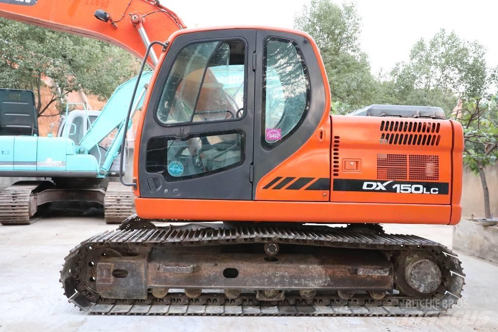 Doosan DX 150LC-9 小型挖掘机