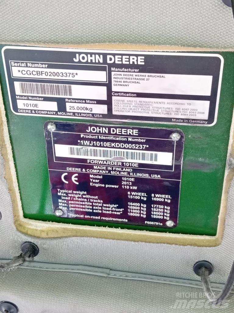 John Deere 1010 E 集运机