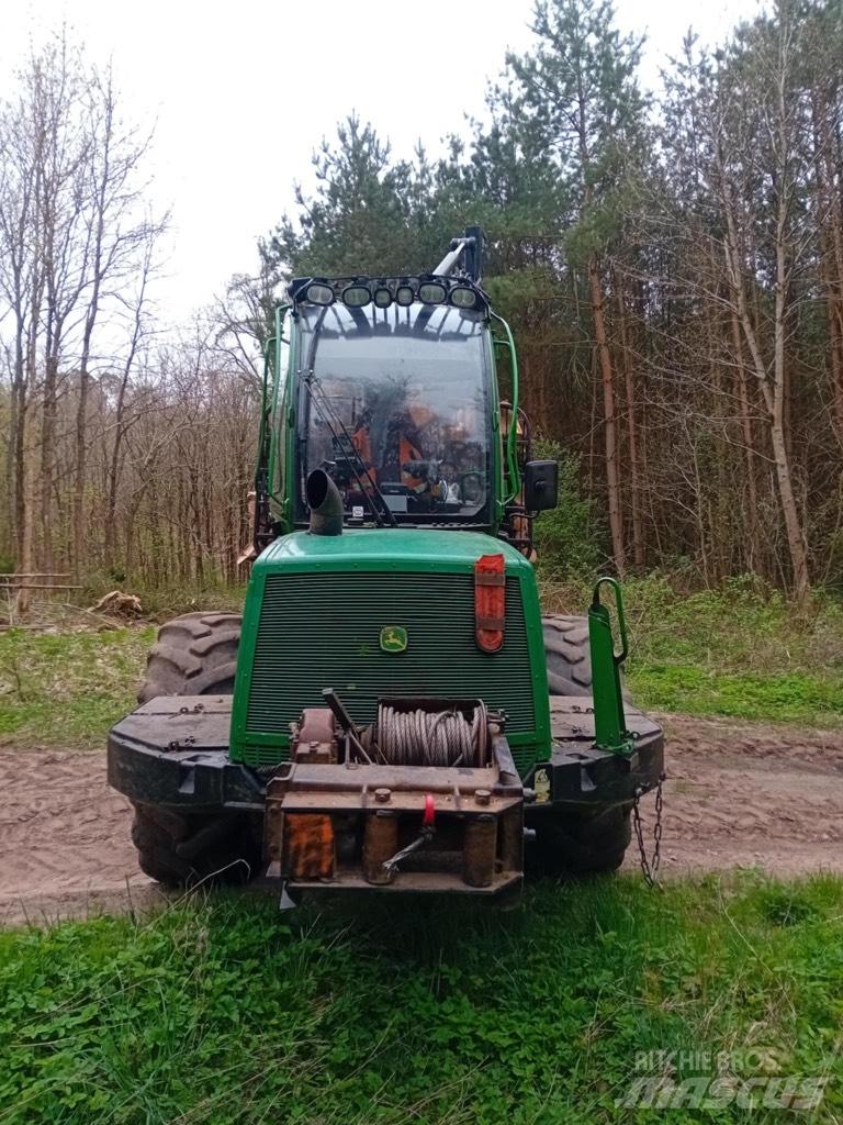 John Deere 1010 E 集运机