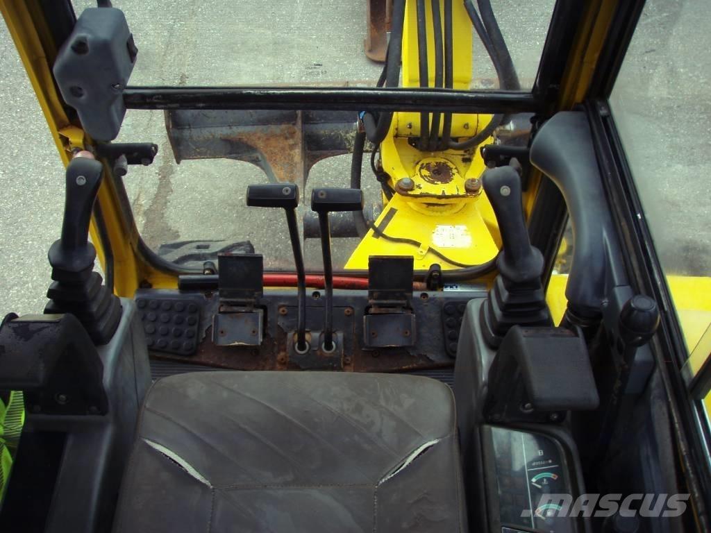 Komatsu PC 30-7 小型挖掘机