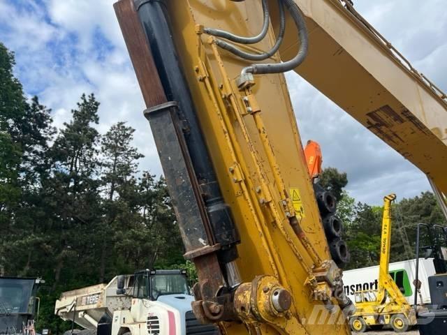 CAT 320 EL 履带挖掘机