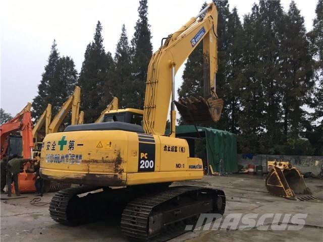 Komatsu PC 200-7 履带挖掘机