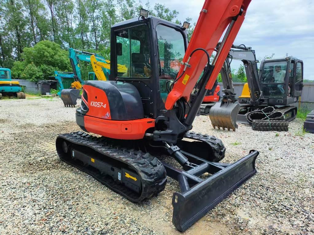 Kubota KX 057-4 小型挖掘机