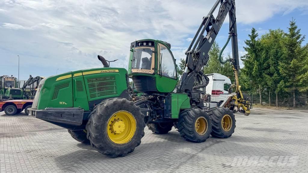 John Deere 1170 E 收割机