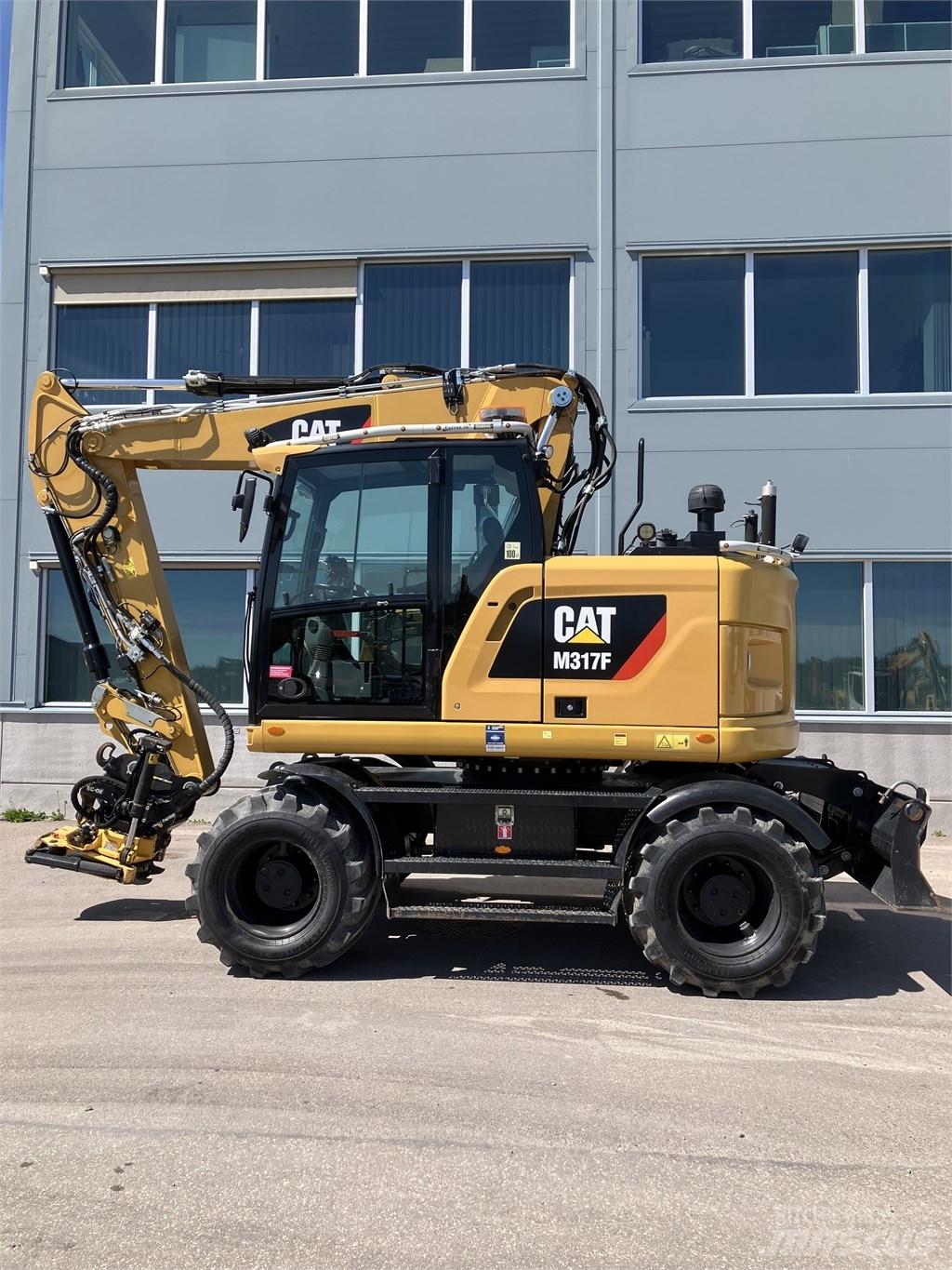 CAT 317 F 轮式挖掘机