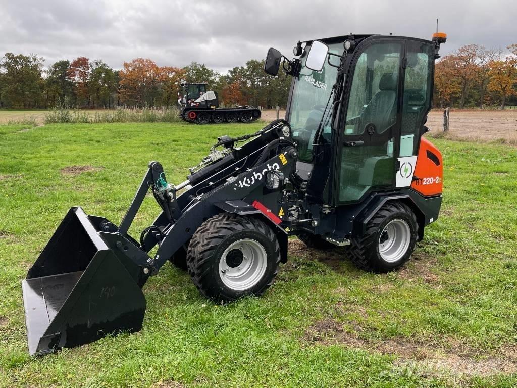 Kubota RT220-2e 轮式装载机
