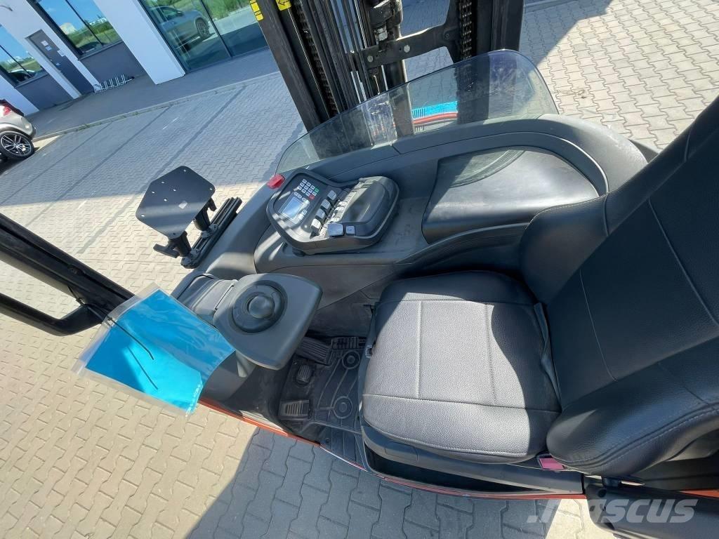 Toyota RRE140H 前移式叉车