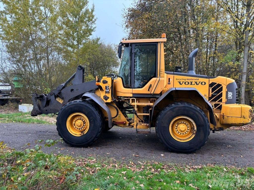 Volvo L 90 F 轮式装载机