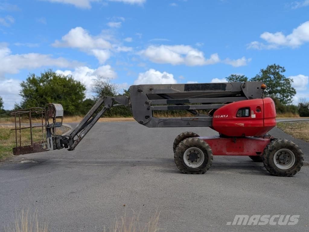 Manitou 160 ATJ 曲臂高空工作平台