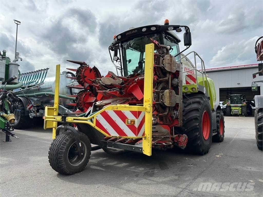 CLAAS Jaguar 970 青饲料收获机