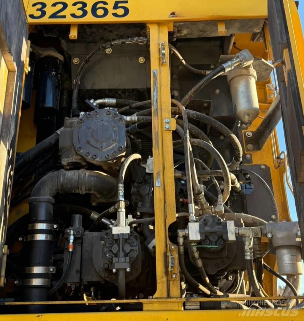 Komatsu PC 1250 -11EO 履带挖掘机