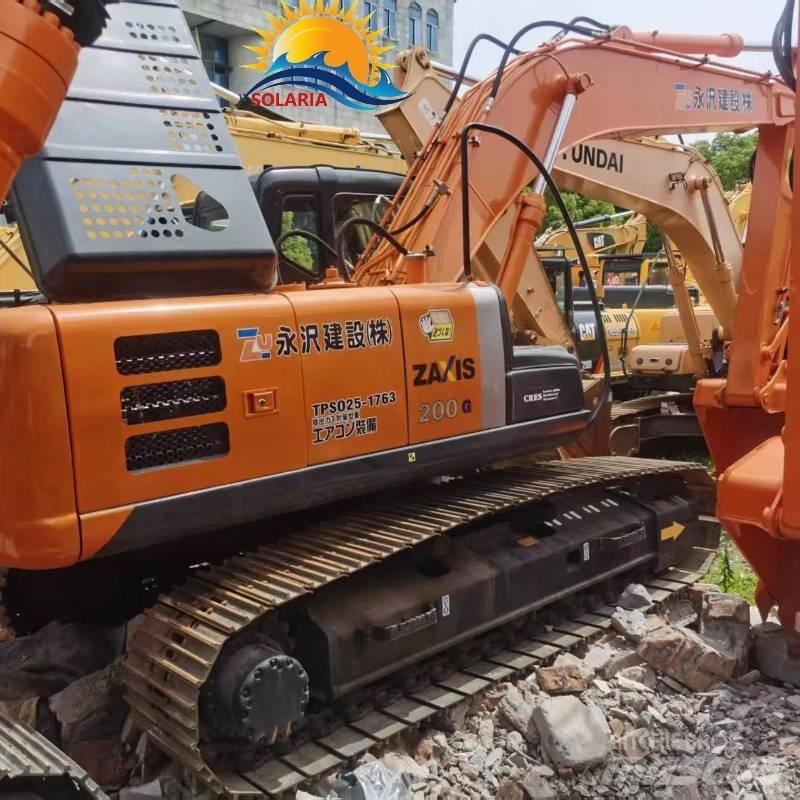 Hitachi ZX 200 履带挖掘机