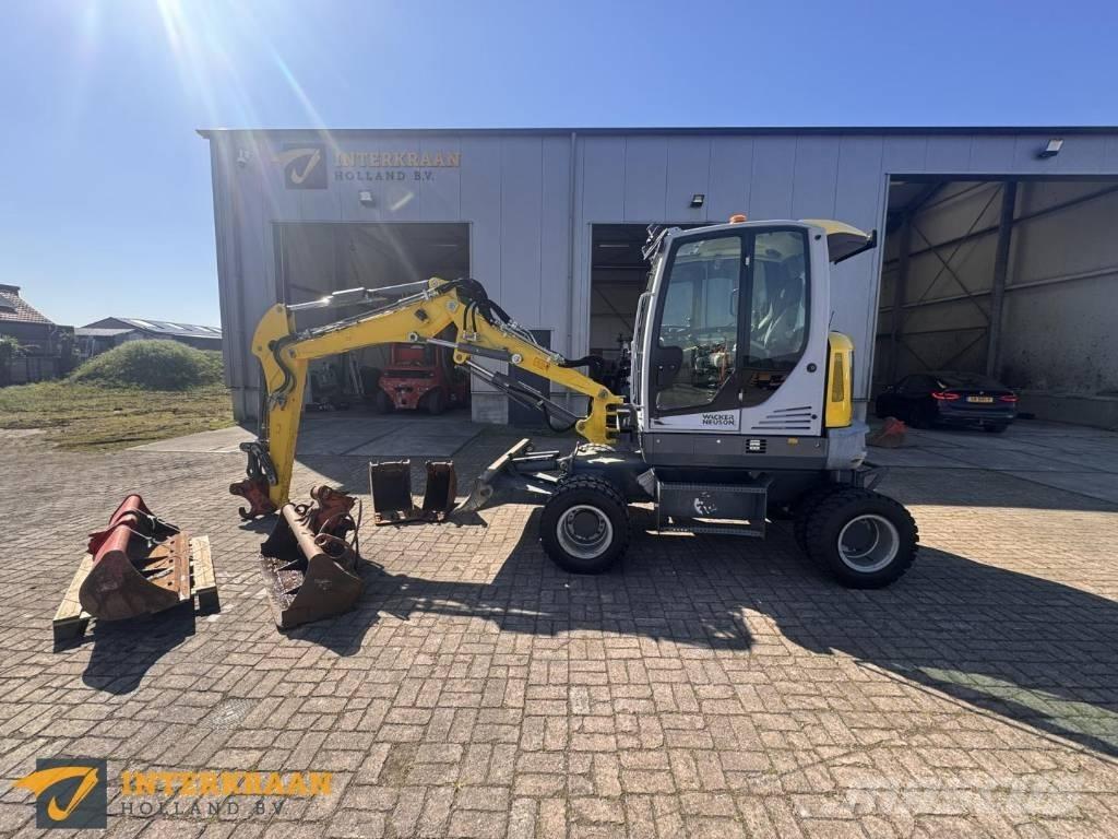 Wacker Neuson EW 65 轮式挖掘机