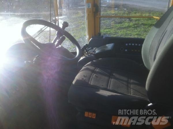 Volvo L120E 轮式装载机