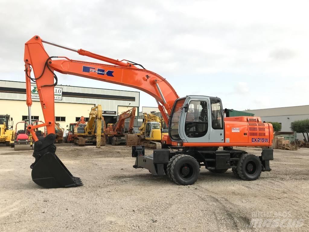 Fiat-Kobelco EX215W 轮式挖掘机