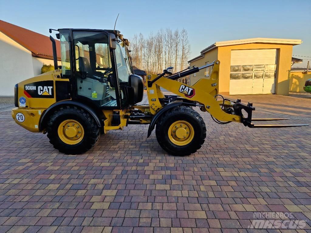 CAT 906 M 轮式装载机