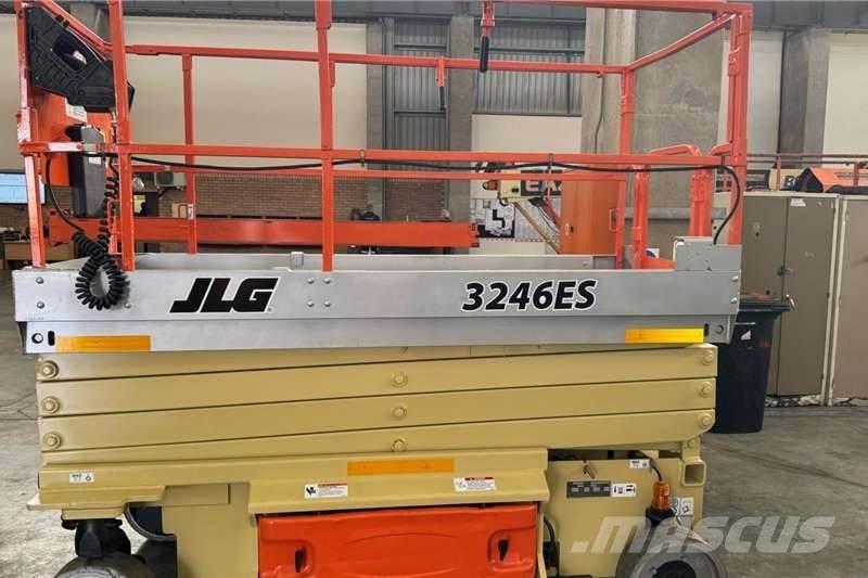JLG 2014 JLG 3246 剪叉式升降机