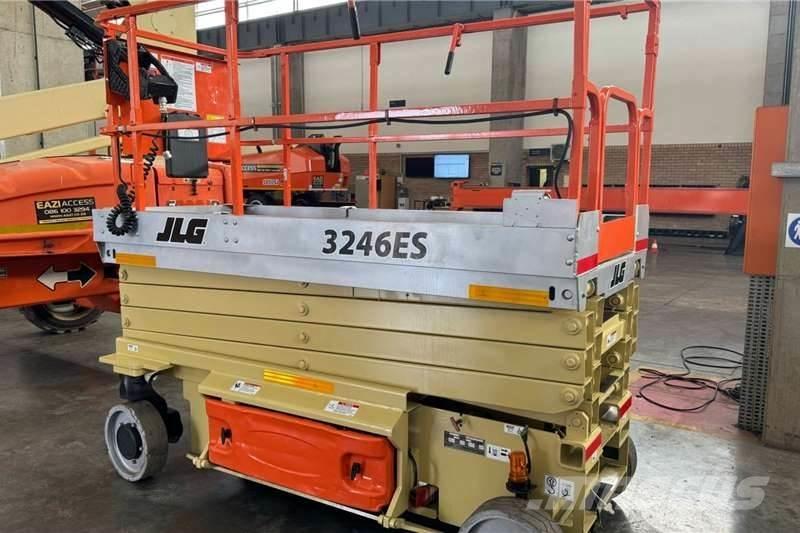 JLG 2014 JLG 3246 剪叉式升降机
