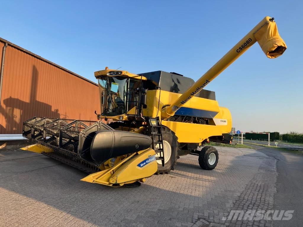 New Holland CS 6080 联合收割机