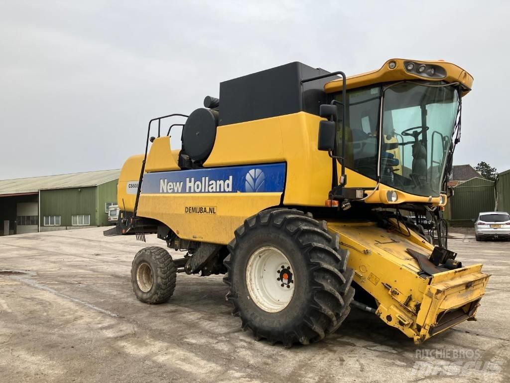New Holland CS 6080 联合收割机
